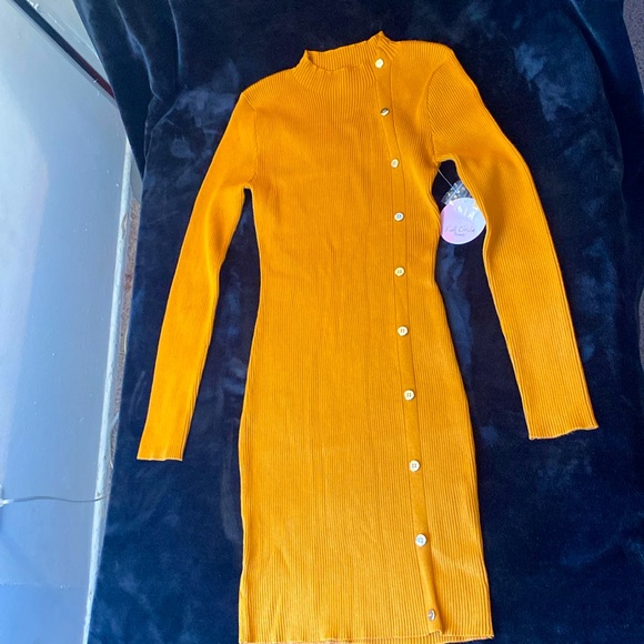 Mini Ribbed Bodycon Dress - Picture 5 of 6